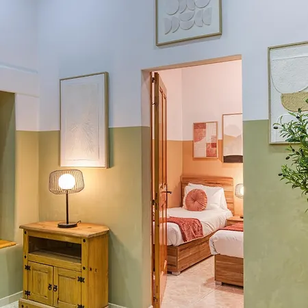 Maltese Maisonette In Historic With Sea Views By 360 Estates