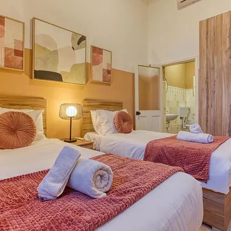 Maltese Maisonette In Historic With Sea Views By 360 Estates *