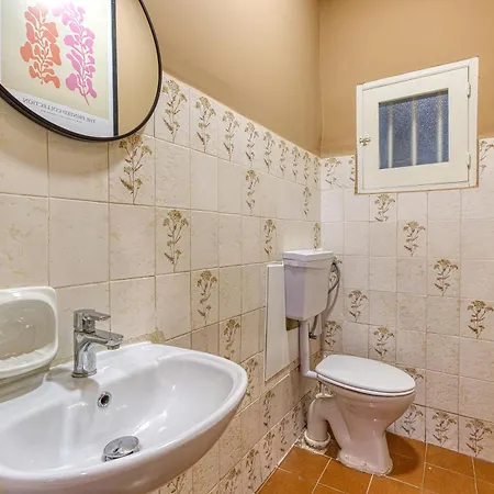 Maltese Maisonette In Historic With Sea Views By 360 Estates Senglea