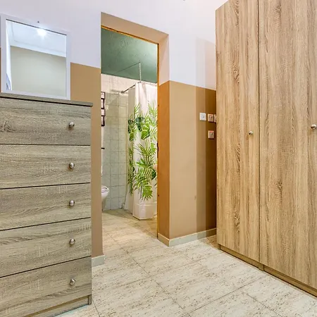 Maltese Maisonette In Historic With Sea Views By 360 Estates