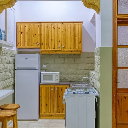 Maltese Maisonette In Historic With Sea Views By 360 Estates Apartamento