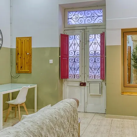 Appartement Maltese Maisonette In Historic With Sea Views By 360 Estates