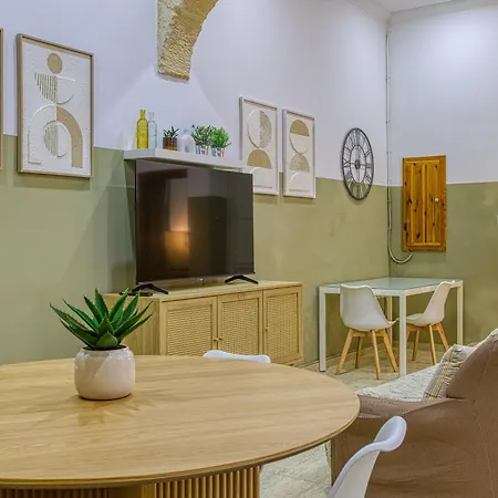 Maltese Maisonette In Historic With Sea Views By 360 Estates