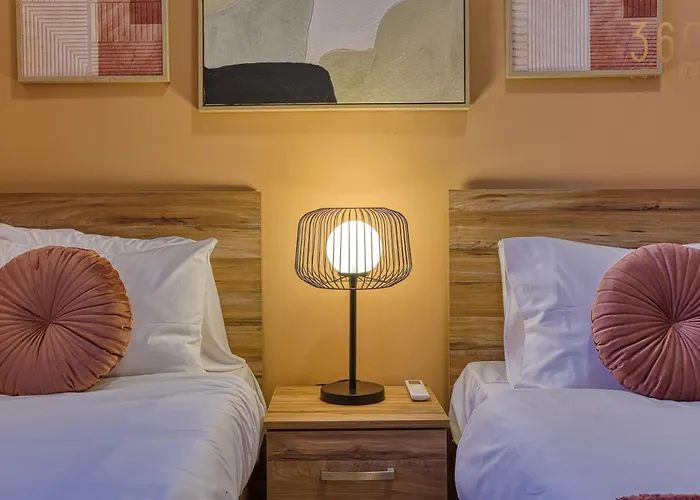 Maltese Maisonette In Historic With Sea Views By 360 Estates Lejlighed *