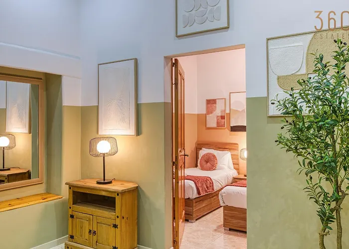 Maltese Maisonette In Historic With Sea Views By 360 Estates