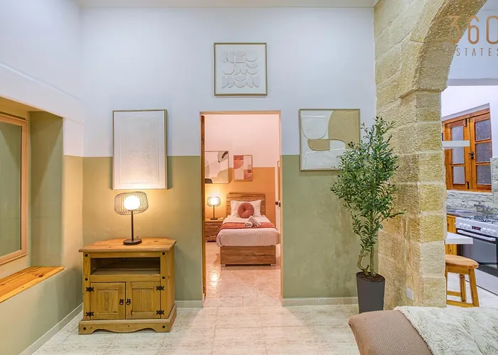 Lejlighed Maltese Maisonette In Historic With Sea Views By 360 Estates Senglea