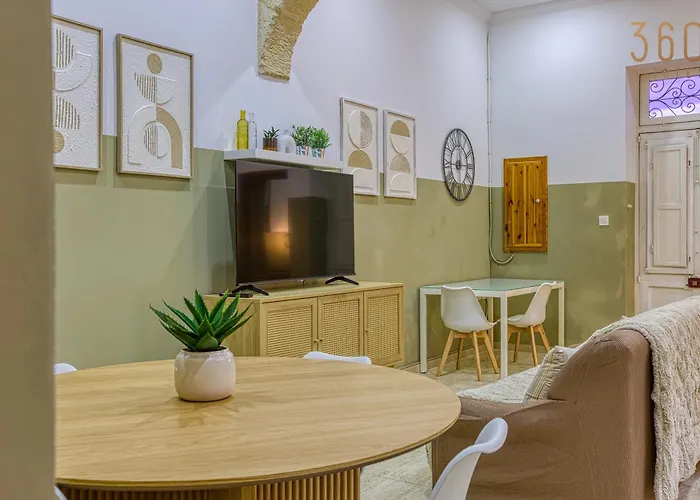 Maltese Maisonette In Historic With Sea Views By 360 Estates